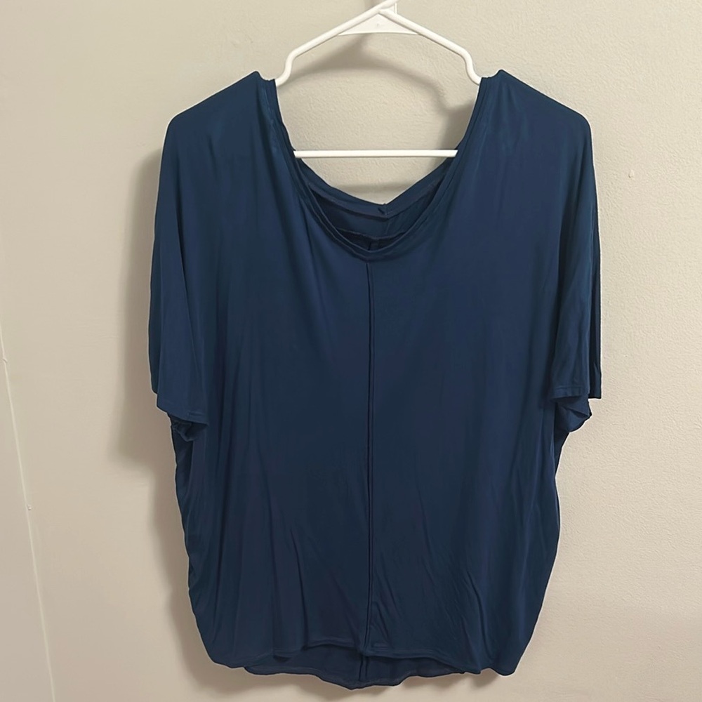 Soft Surroundings navy v neck tee